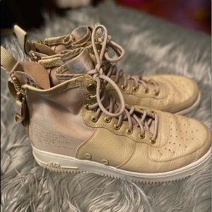 NIKE AF1 917763 200 Air Force 1 Mid Mens Trainers Mushroom Special Field Sz 7.5